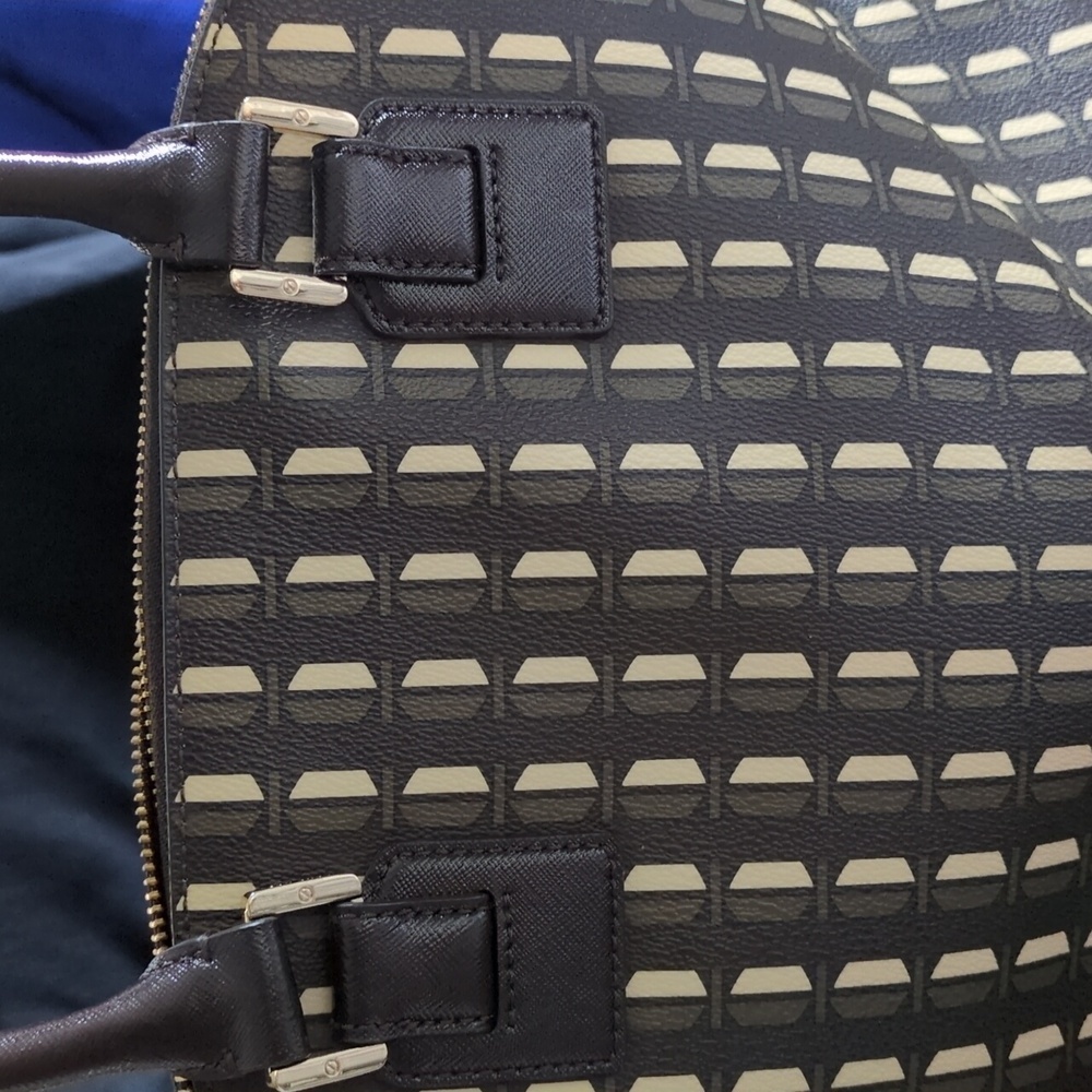 Tory Burch Brown and White satchel - Picture 7 of 10